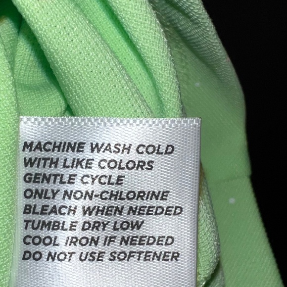 Pale Lime Green Golf Shirt - Picture 5 of 6